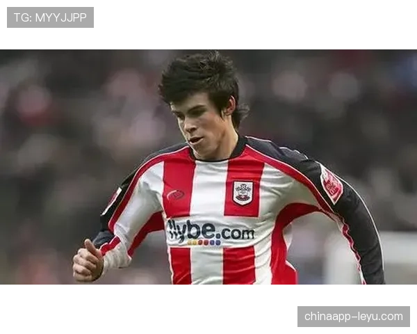 南安普顿关键胜利点燃保级希望,英超复苏迈出坚实一步 南安普顿关键胜利点燃保级希望,英超复苏迈出坚实一步