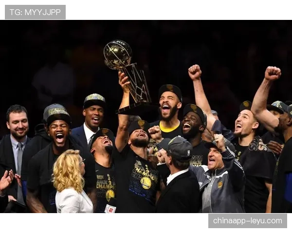 格罗宁根创新进攻战术成效显著，球迷热盼新赛季精彩表现