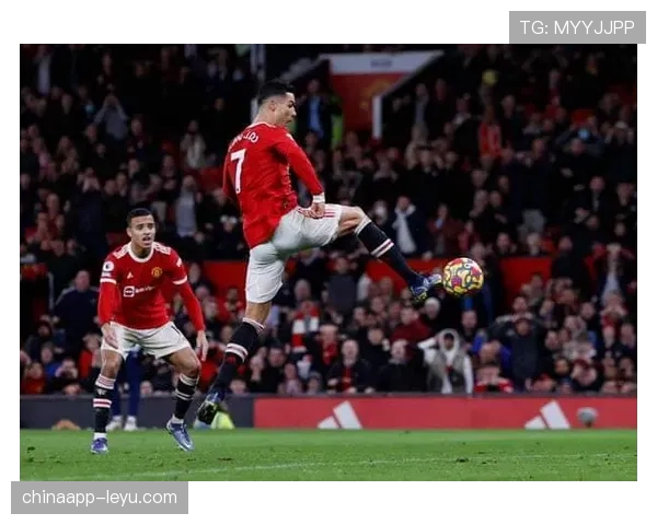 布鲁诺关键传球建功,助球队取胜引热议 布鲁诺关键传球建功,助球队取胜引热议