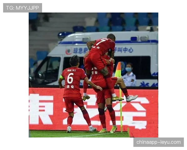 山东泰山关键战表现波动，问题被放大对争冠形势产生影响