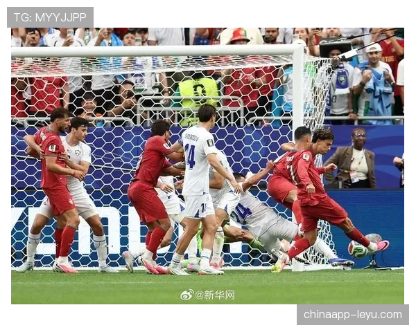 C罗对乌兹别克斯坦梅开二度：葡萄牙5-0大胜